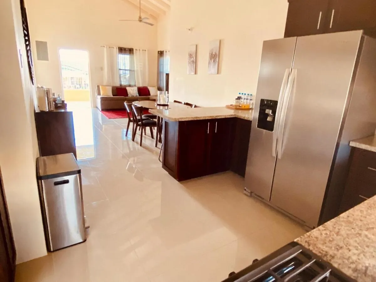 Florence Hall Jhadano 3Br Pool & Gym Shuttle Gatedヴィラ ヴィラ